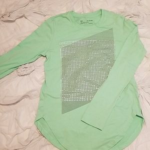 🌹Under Armour Top